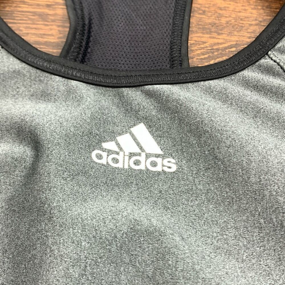 Adidas Women's Solid Pullover Racerback Techfit Sports Bra Gray Size Medium - Picture 4 of 4